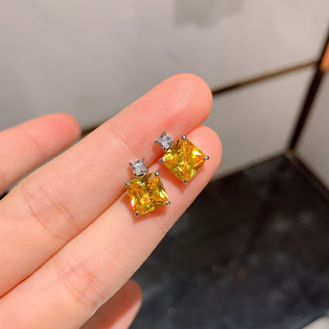 ZIRAVE Jewelry Simulation  Vintage Stud Earrings