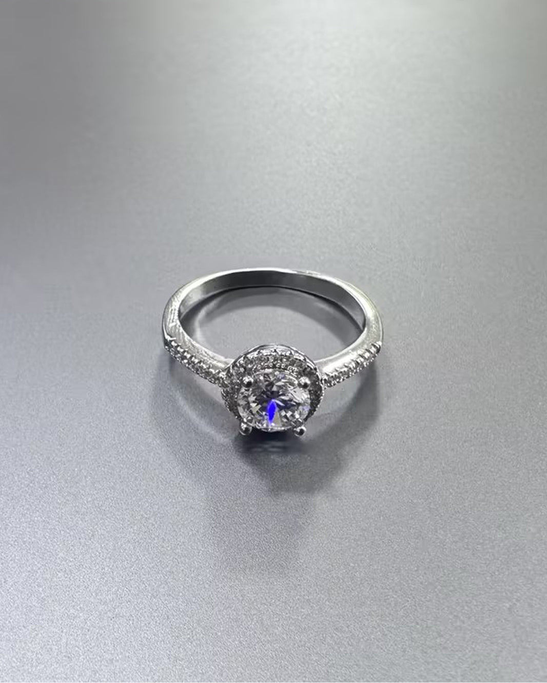 ZIRAVE  Jawelry Royal Halo Simulated Dianmond Ring