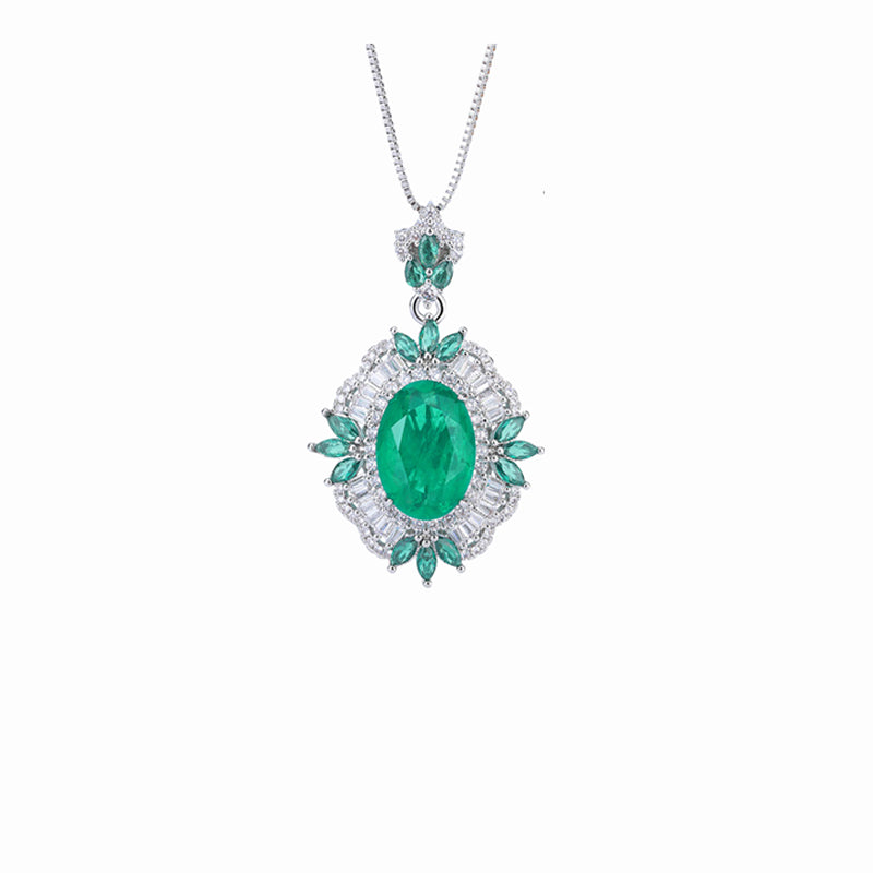 Vintage Simulated Emerald Floral Halo Nicklace