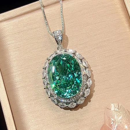ZIRAVE Jewelry Vintage Oval Emerald Halo Nicklace