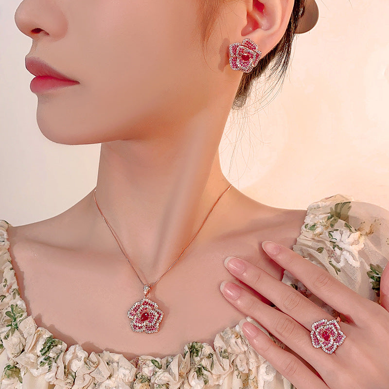 ZIRAVE jewelry simulation red corundum rose light  Pendant with Chain