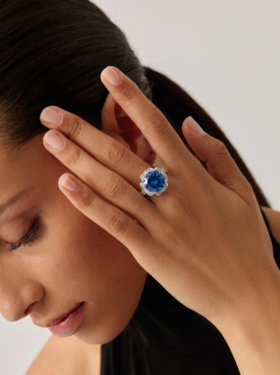 ZIRAVE Jewelry Vintage Simulated Gemstone Lotus-Cut Ring  (4 Colors)